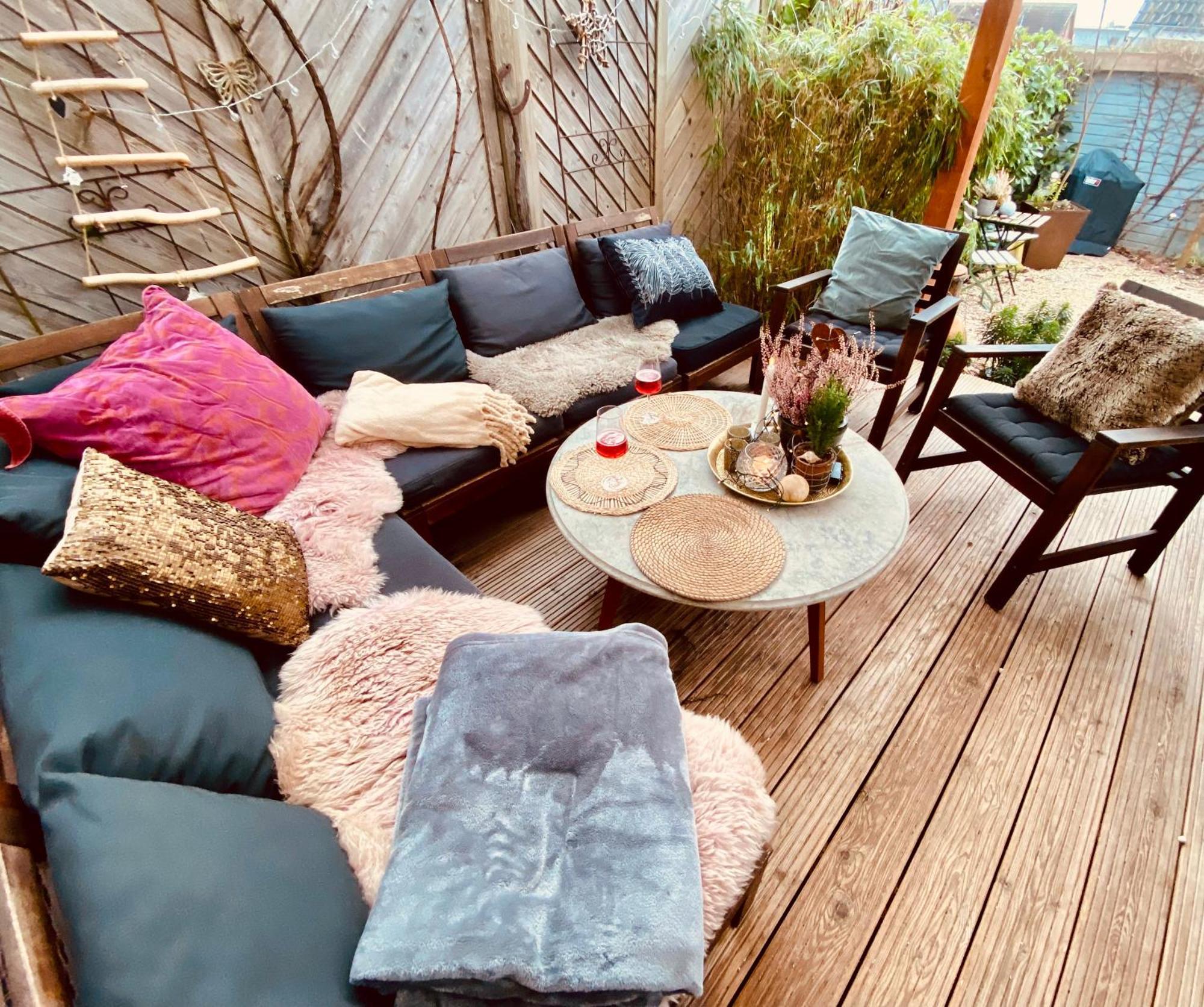 Charme & Comfort Citylodge Wohlfuehloase Mit Garten, Terrasse & Villa